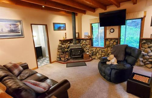 Juneau Cabin near Eaglecrest & Trails - Foto 1