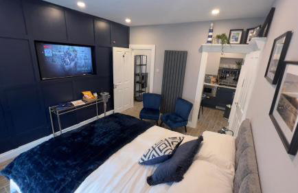 The King's Parlour Whitehead - Foto 1