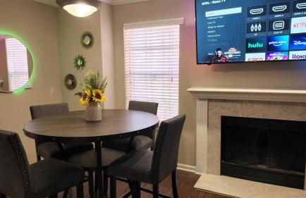 Med Center Charm 2br Haven - Photo 10