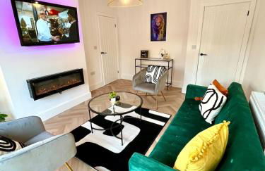 Waterside House - Luxury Home near Alton Towers & Trentham - Free Parking & Garden - Foto 9