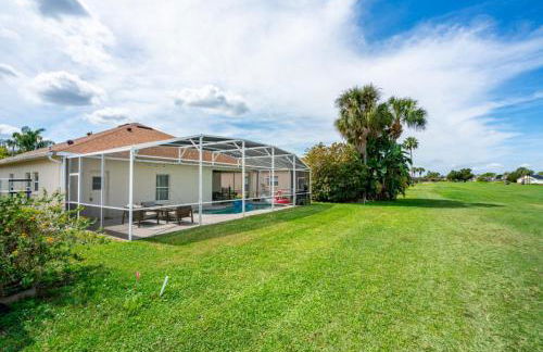 Magical Villa Pool Game Room Close to Disney - Foto 55