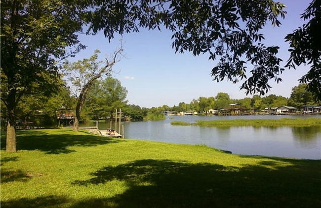 Constant-level Lake LBJ - 3 BR Sleep 12 - Foto 24