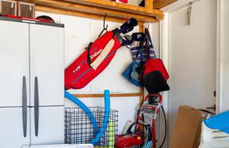 SERENE & ATTRACTIVE 3BR HEATED POOL/SPA HOME - Photo 40