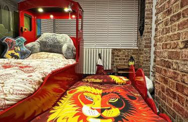 Wizards Retreat - 8 Mins to Warner Bros Studio! - Foto 5