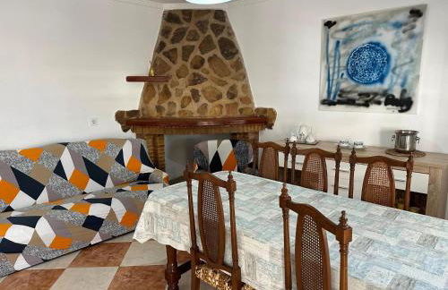 Apartment near sea beach and vibrant center - Photo 8