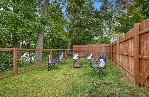 Sunset Point - Spacious 4-bedroom house in Elkhart with WiFi, AC, Swim Spa - Foto 32