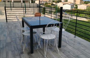 Villa moderne sur les hauteurs d'Aramon - Foto 1