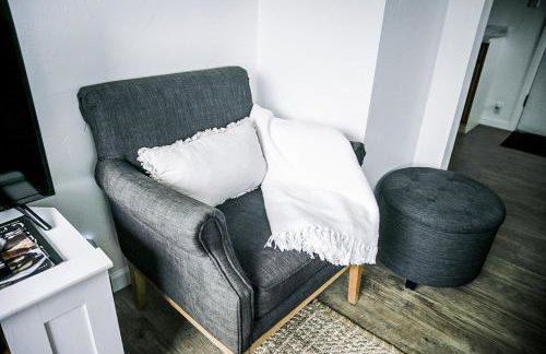 House-1 Bedroom, 1 Bath-Private, Centrally Located - Foto 21