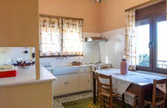 Peaceful 2-bedroom village house near Tripolis - Photo 22