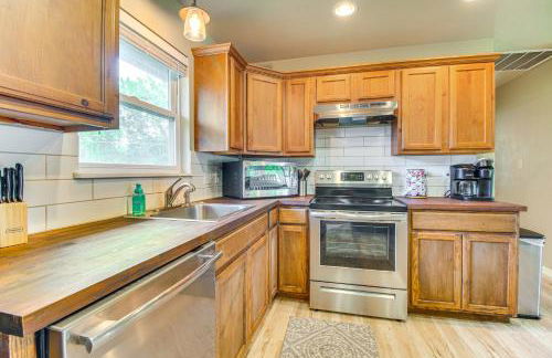 On-Site Lake Access Pet-Friendly Vinita Home - Foto 11