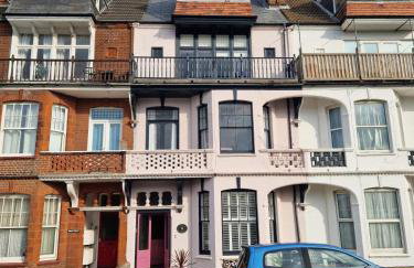 6BR Luxury Beach House Hot Tub & Sea Views - Foto 41