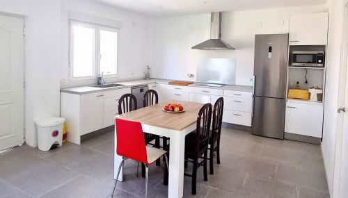 Precioso alojamiento con jardín - Photo 1