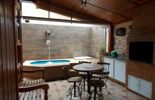 Chalé aconchegante Brotas SP + Área Rústica privativa + Ar condicionado - Foto 28