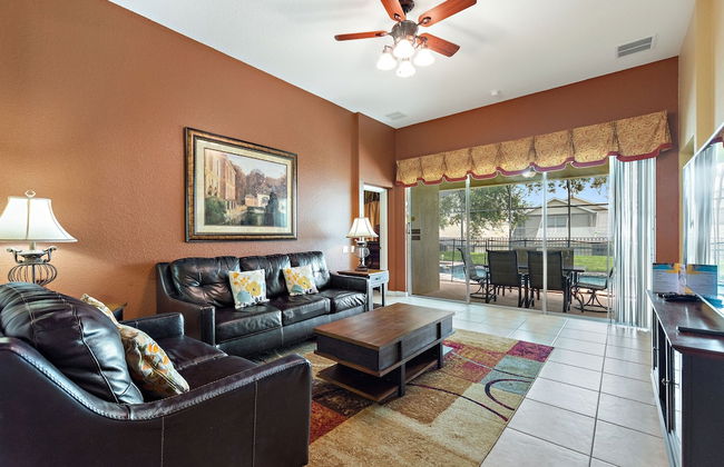 Funcation at Windsor Hills by Shine Villas Sleeps up to 12 - Foto 7