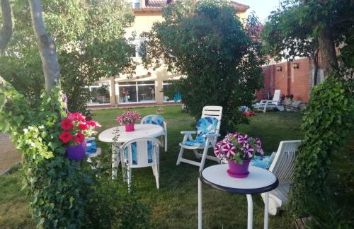 Boleta A 5 minutos de León, casa con jardín - Foto 50