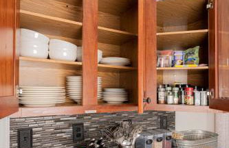 Firepit Games Grill Hot Tub Arcade & King Bed - Photo 13