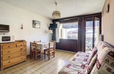 STUDIO 4 PERSONNES PIED DES PISTES AU RDC AVEC TERRASSE - Photo 5