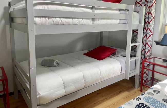 4 BD Stylish Cottage W Private Pool & hot-tub by RedAwning - Foto 4