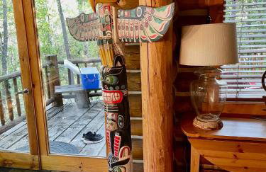 Rustic Sundance cabin sleeps 13 hottub firepits - Foto 19