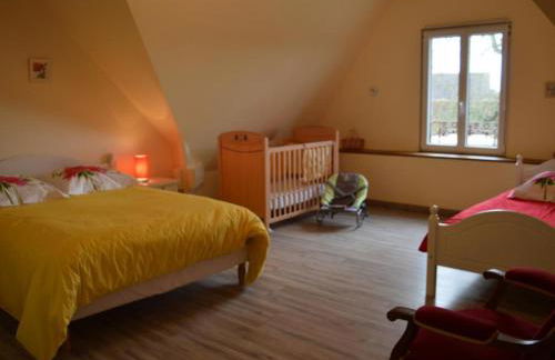 Maison spacieuse à St Denis de Villenette avec jardin clos - FR-1-497-115 - Foto 19