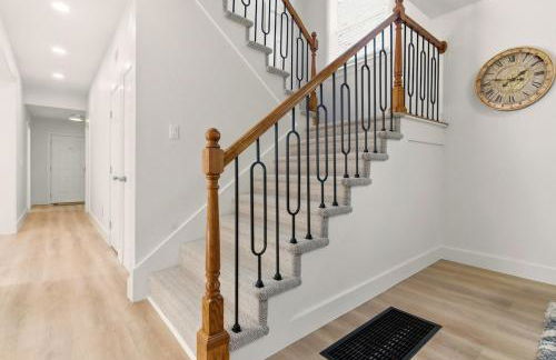 NEW! Gated, Secure, Modern, Beauriful 6 bdr, 4 bth, Near Everything - Foto 46