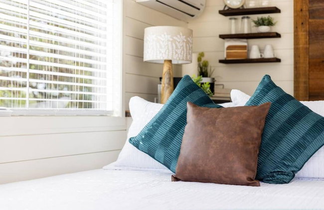 New The Wildflower Cozy Container Home - Foto 17