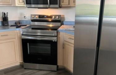 Luxury Villa - 75 inch smart TV, Upgrades throughout! 20 minutes to Disney - Foto 11