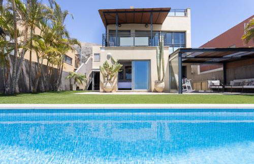 Home2Book Ocean View Villa, Private Pool & Garden - Foto 1