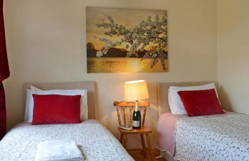 Riverview Cottage - Photo 6