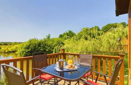 Poppy An Immaculate Lake side Lodge the Perfect Retreat, Sleeps 4 - Foto 16