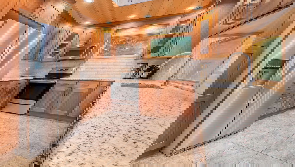 Shoreline Chateau by Taylor Made Deep Creek - Foto 1, Servicios del alojamiento