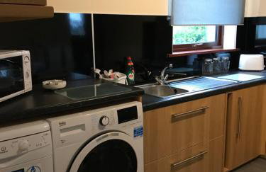 No 5 Newly refurbished 4 bedroom house - Foto 27