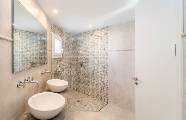 Villa Gaudina - Villa With Private Pool. Free Wifi - Foto 18