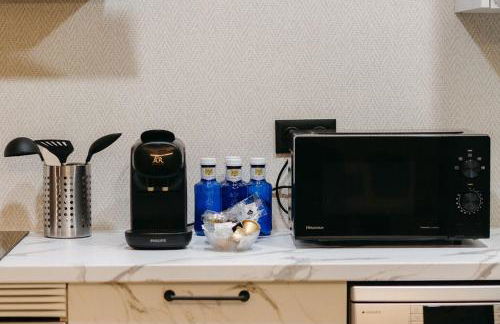 Emily Suites - Photo 73