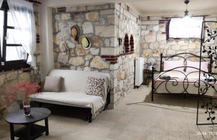 Artemis Stone House - Photo 25