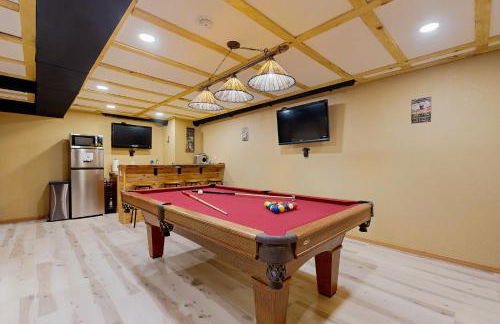 Pool and Beach Access! Lake Arrowhead Hideaway - Foto 18