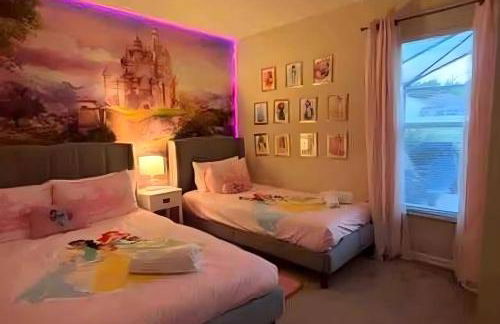 HOUSE 4 Bdr Eco ThematicSaltwater PoolGame Room - Photo 4