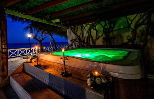 Luxury Beachfront Villa Margarita with Private Beach, Pool & Jacuzzi in Zakynthos - Foto 7