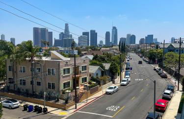 Downtown Los Angeles Skyline balcony view Modern Penthouse - Foto 45