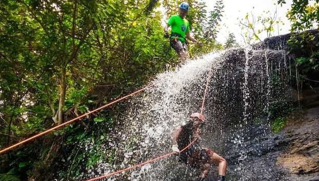 Discesa in corda doppia alla spiaggia di Calhetas - Foto 5