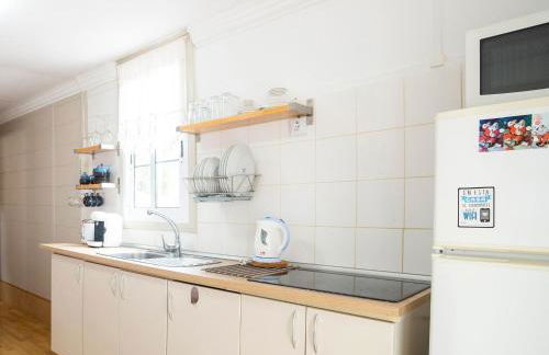 Beautiful Holiday Home in Arona with private terrace - Foto 12