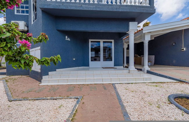 Renovated 4br2ba w Private Pool in Prime Location - Foto 38