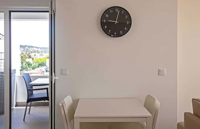 Magnificent 1 Bedroom Apartment With Views Over The Ocean - Foto 9