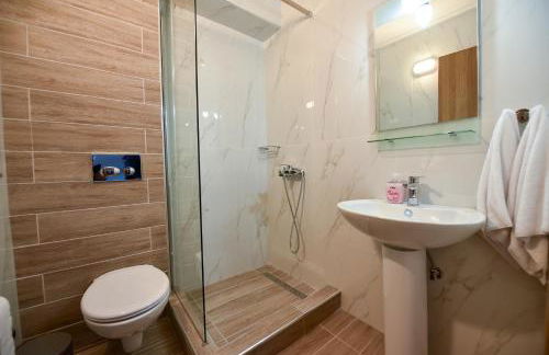 Lamda Deluxe Apartments - Photo 5