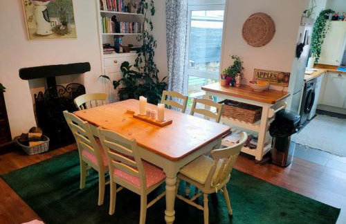 Perfect for Snowdon. Groups, families+dogs welcome - Photo 44