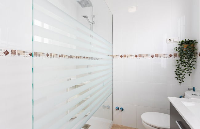 Pasaje Dolores Cerezo 2 bed - Photo 13