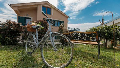 Kuća za odmor Komarica - Foto 5, Garden