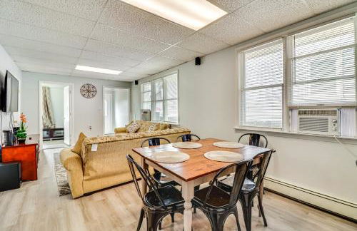 Cozy Keansburg Cottage Walk to Beach and Boardwalk! - Foto 6