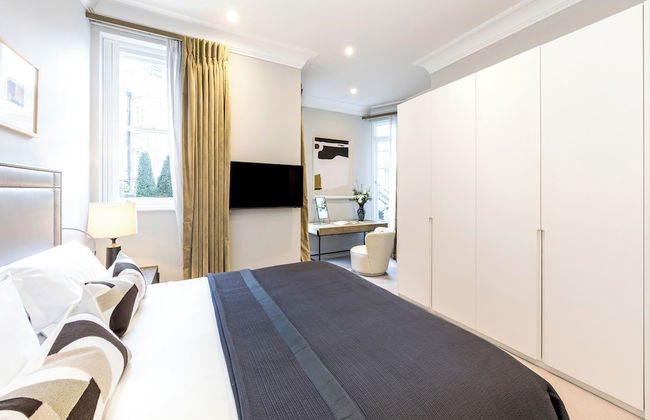 Buckingham & Lloyds Knightsbridge - Foto 3