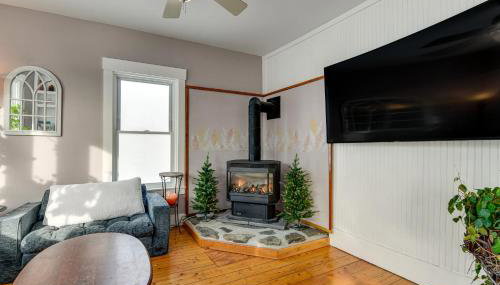 Green Mountain Views! Lowell Getaway Near Skiing - Foto 2